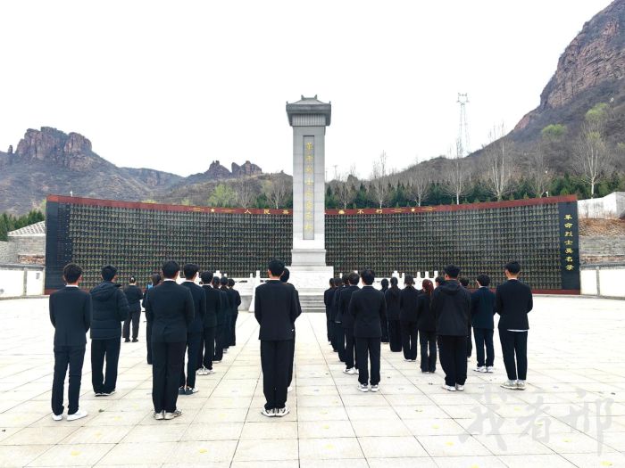 c1c5ecf30ee541b8a62b8a51c48ac88d